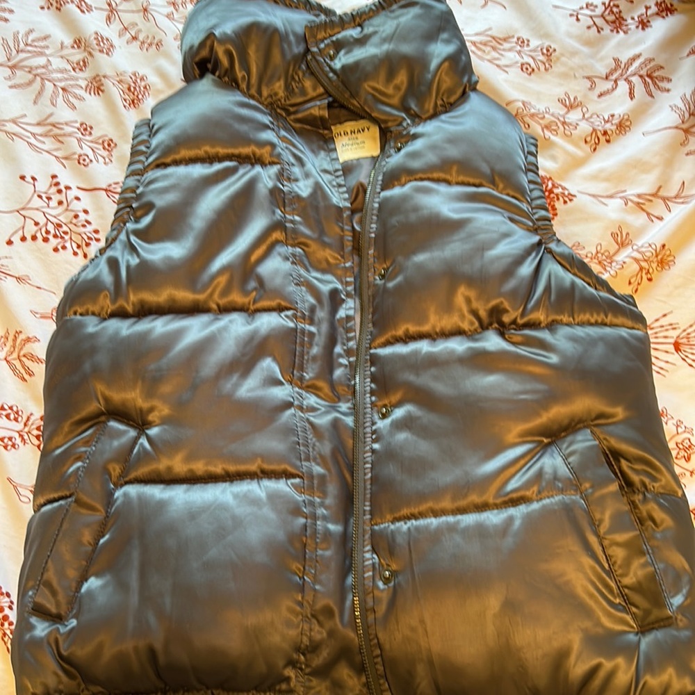Women’s puffer vest jacket